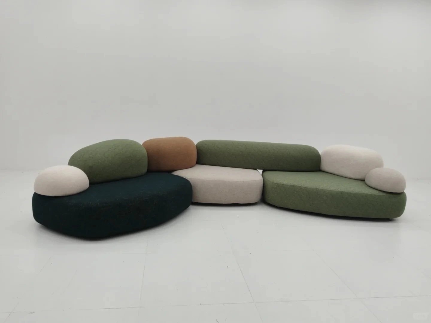 Modular sofa layout reference