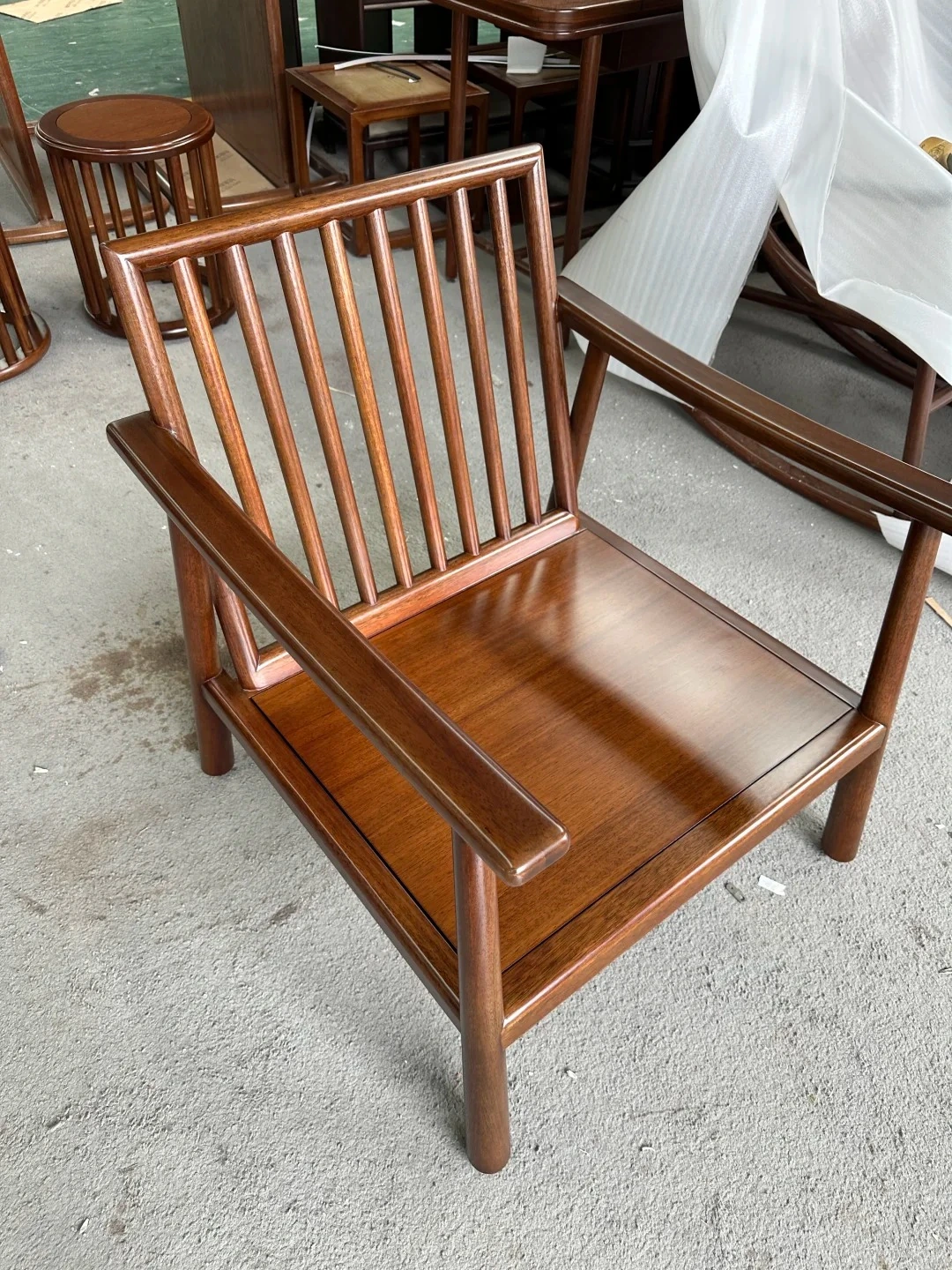 Lacquered chair inspected in factory