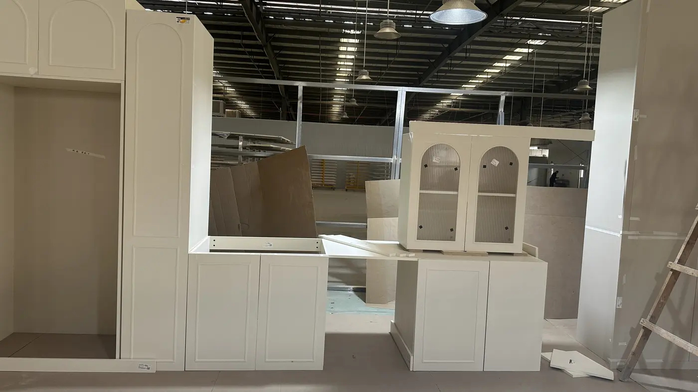 Cream kitchen cabinetry factory pre-assembly